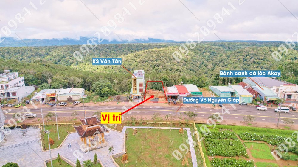 Bán lô cặp liền kề Võ Nguyên Giáp Măng Đen trước nhà view hồ, sau nhà view thung lũng Bán lô cặp liền kề Võ Nguyên Giáp Măng Đen trước nhà view hồ, sau nhà view thung lũng