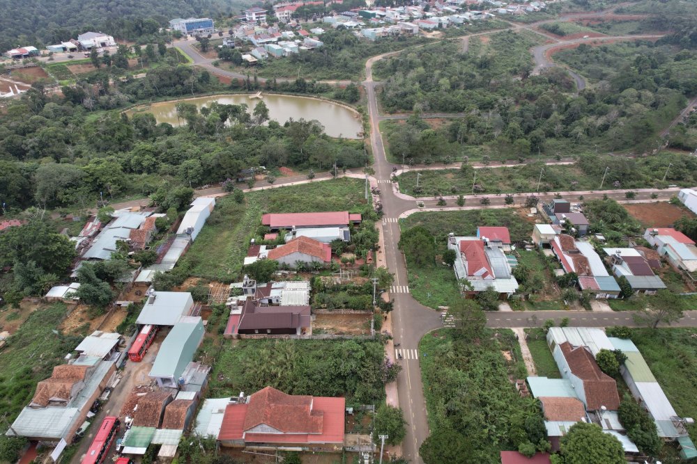 Bán Lô Đất Đường Nguyễn Văn Cừ - Thị Trấn Măng Đen - Gần Hồ Toong Po Bán Lô Đất Đường Nguyễn Văn Cừ - Thị Trấn Măng Đen - Gần Hồ Toong Po